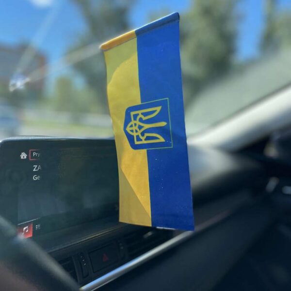 Прапори для авто