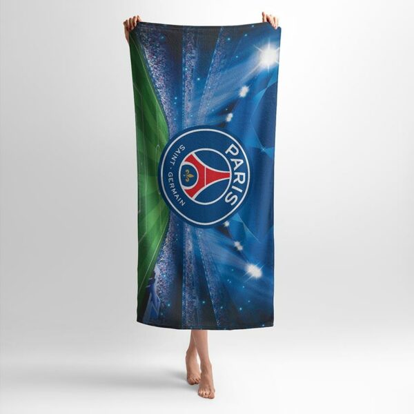 Рушник з принтом «Парі Сен-Жермен. ПСЖ. Нічний стадіон. Paris Saint-Germain. PSG. Night Stadium»